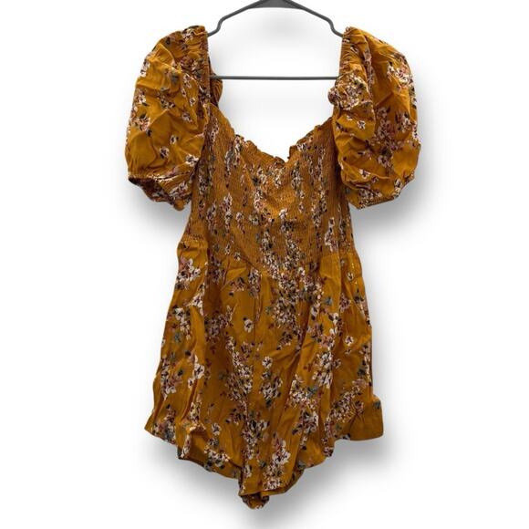 RTR Flynn‎ Skye Justine Mustard Yellow Floral Puff Sleeve Romper Sz M NEW - Picture 5 of 11